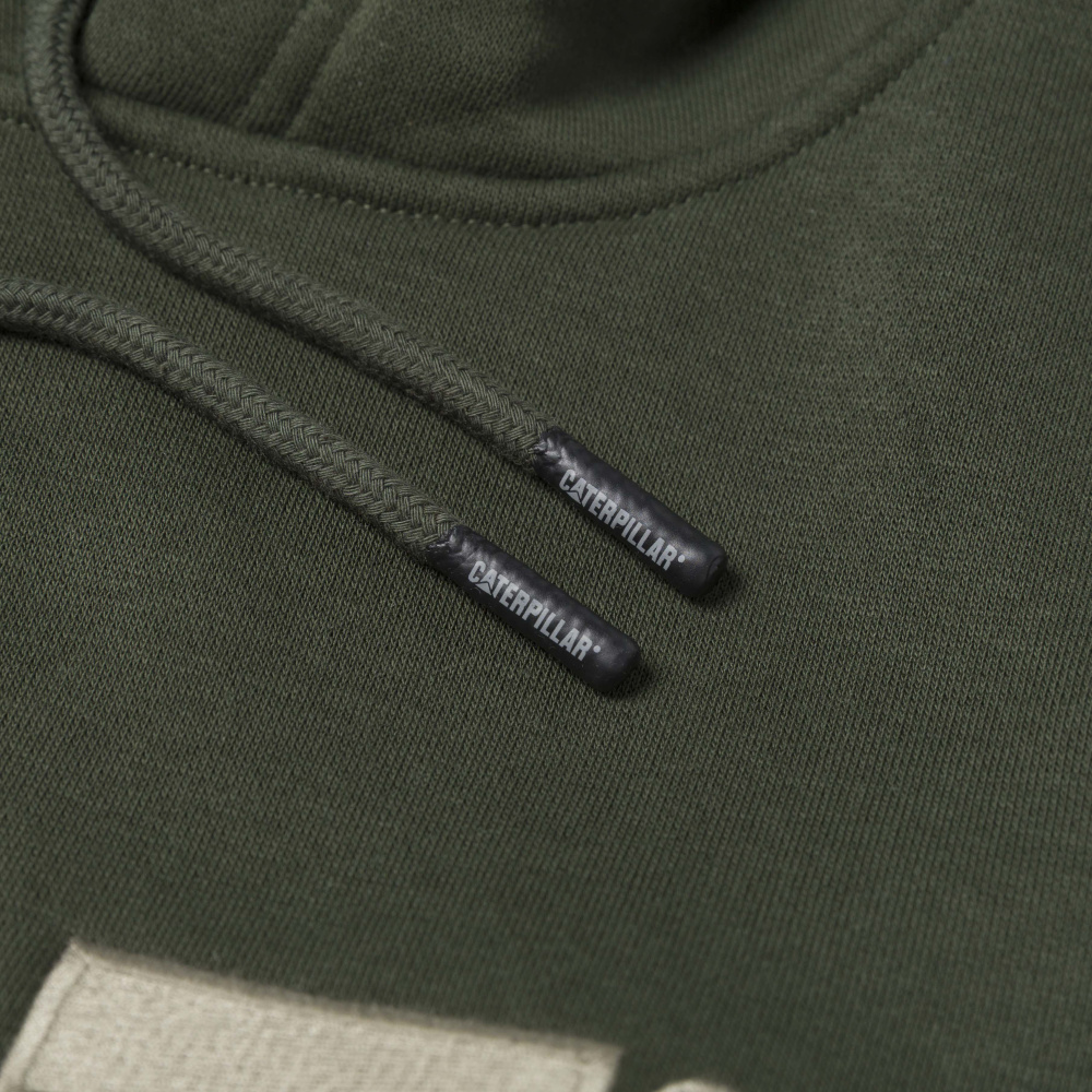 detail CATERPILLAR TM Hooded olivová pánska mikina s kapucňou a logom CAT