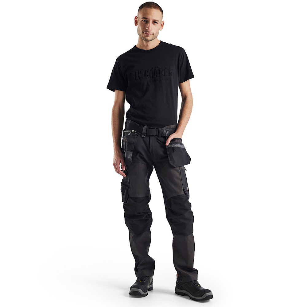 detail BLAKLADER Sweden 3D Logo černé pánské profi triko 100% Ba