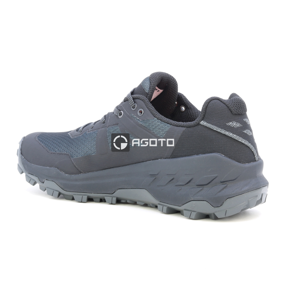 detail MAMMUT Sertig II Low GTX černá pánská outdoor obuv Goretex membrána