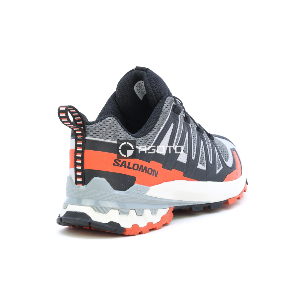 detail SALOMON XA PRO 3D V9 Clrock šedá pánská outdoor obuv