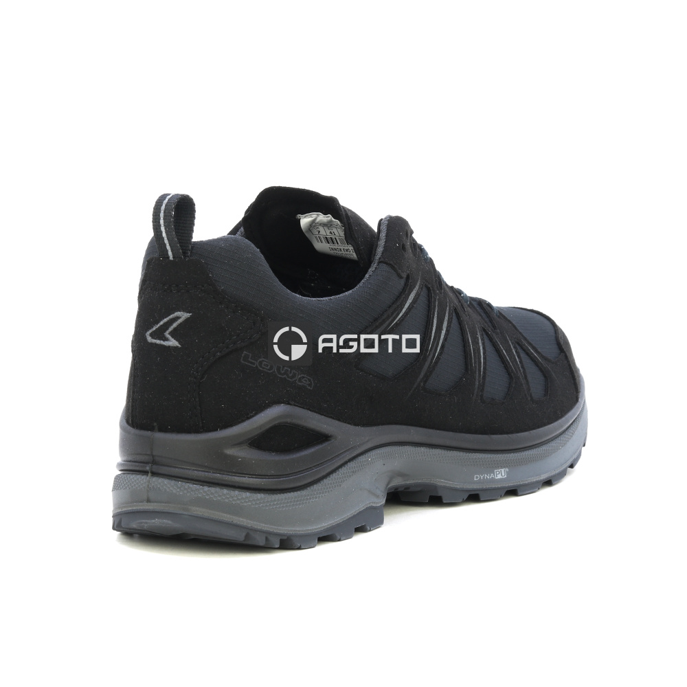 detail LOWA Innox Evo II GTX čierna pánska outdoorová obuv s membránou Gore-Tex