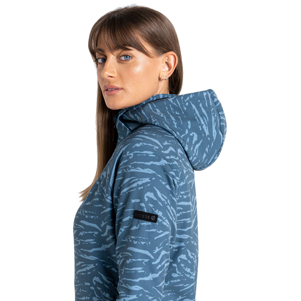 detail DARE2B Far Out modrá dámská softshell bunda