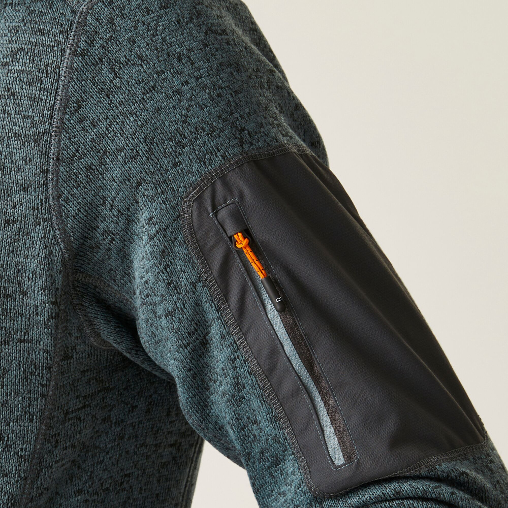 detail REGATTA Newhill modrá pánská outdoor mikina