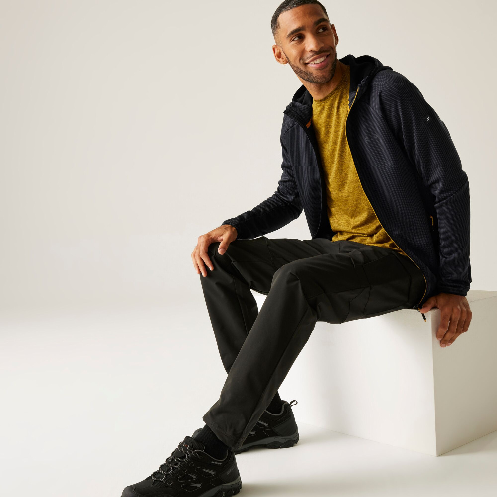 detail REGATTA Everet sivá pánska funkčná a pružná outdoorová mikina nielen do hôr