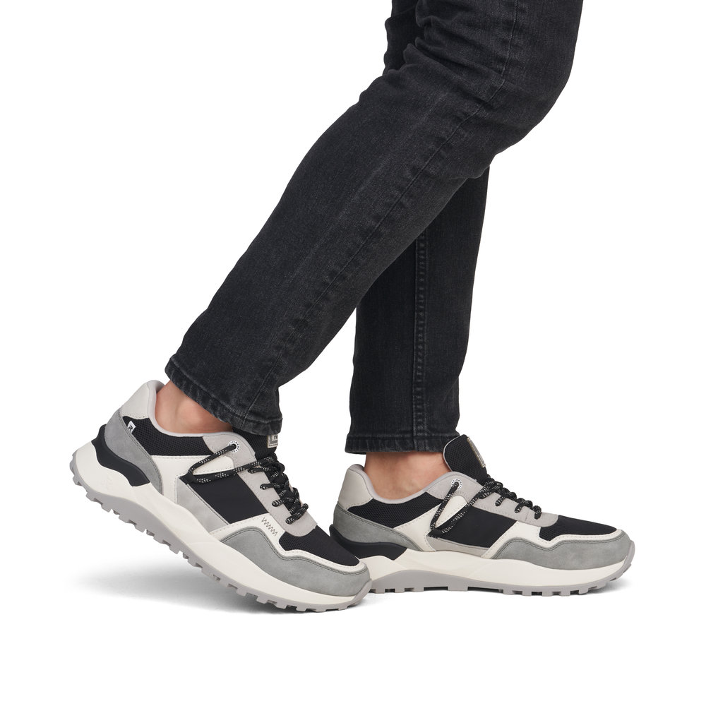 detail RIEKER U1300-00 šedé pánské kožené tenisky