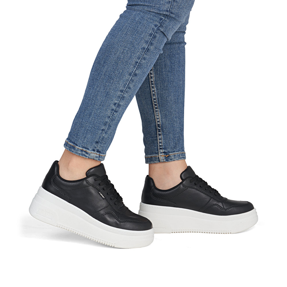 detail RIEKER M7811-00 čierne dámske moderné tenisky do mesta