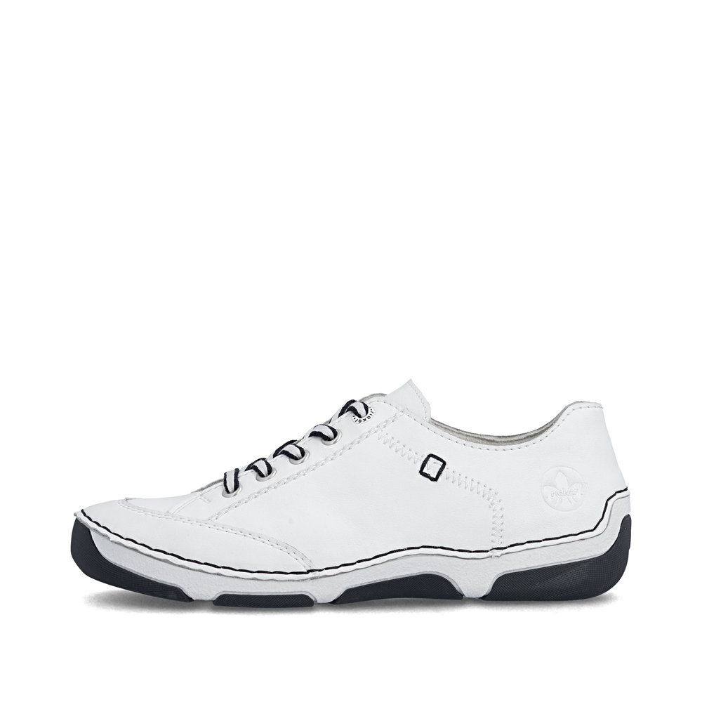 detail RIEKER 55901-80 biele dámske kožené tenisky, moderný dizajn, Antistress podrážka