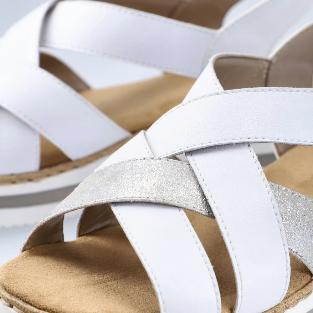 detail RIEKER V0279-80 bílé dámské sandály