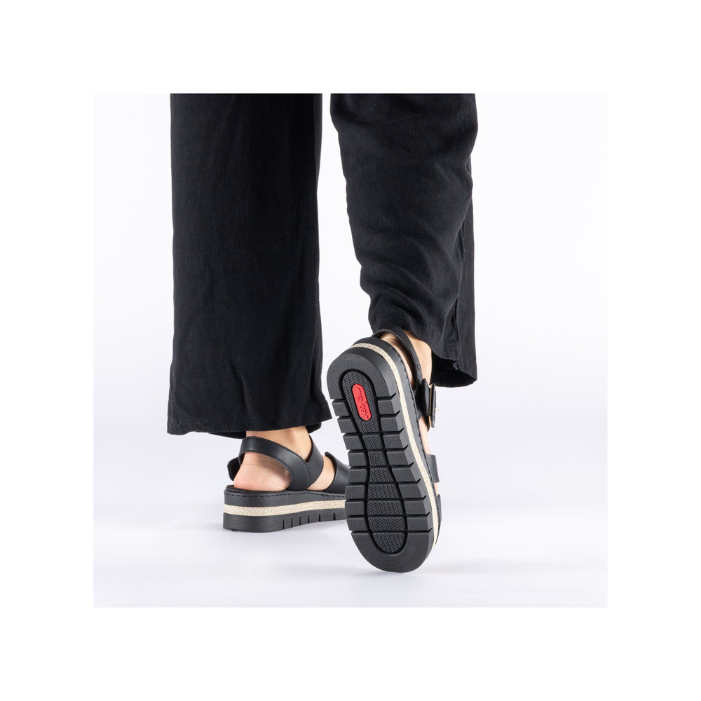 detail RIEKER V4952-00 čierne dámske sandále, moderný vzhľad, antistress podrážka