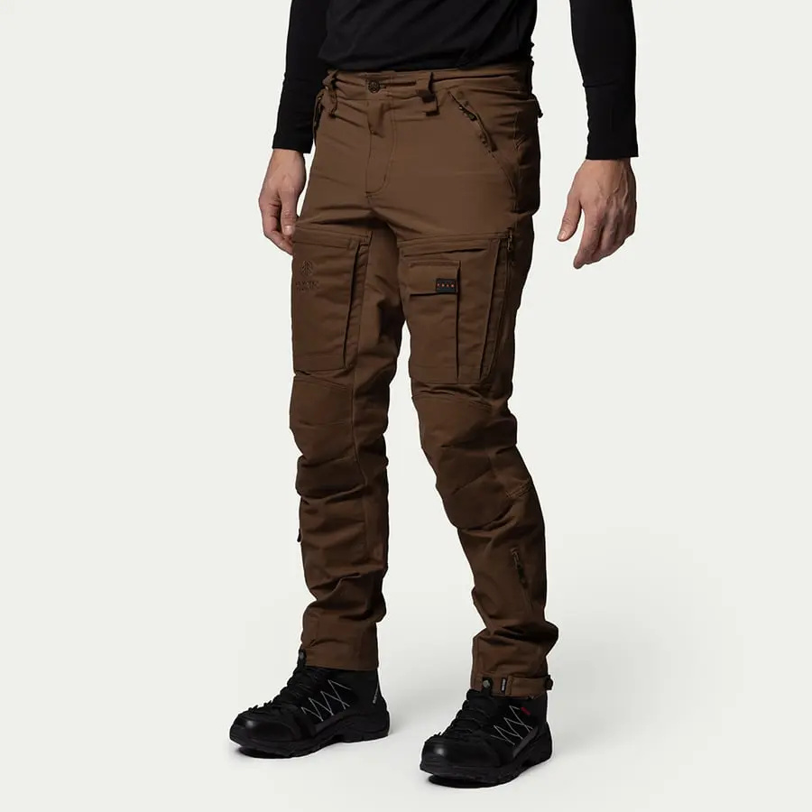 detail Beyond Nordic hnědé pánské outdoor kalhoty Teflon EcoElite® RECCO