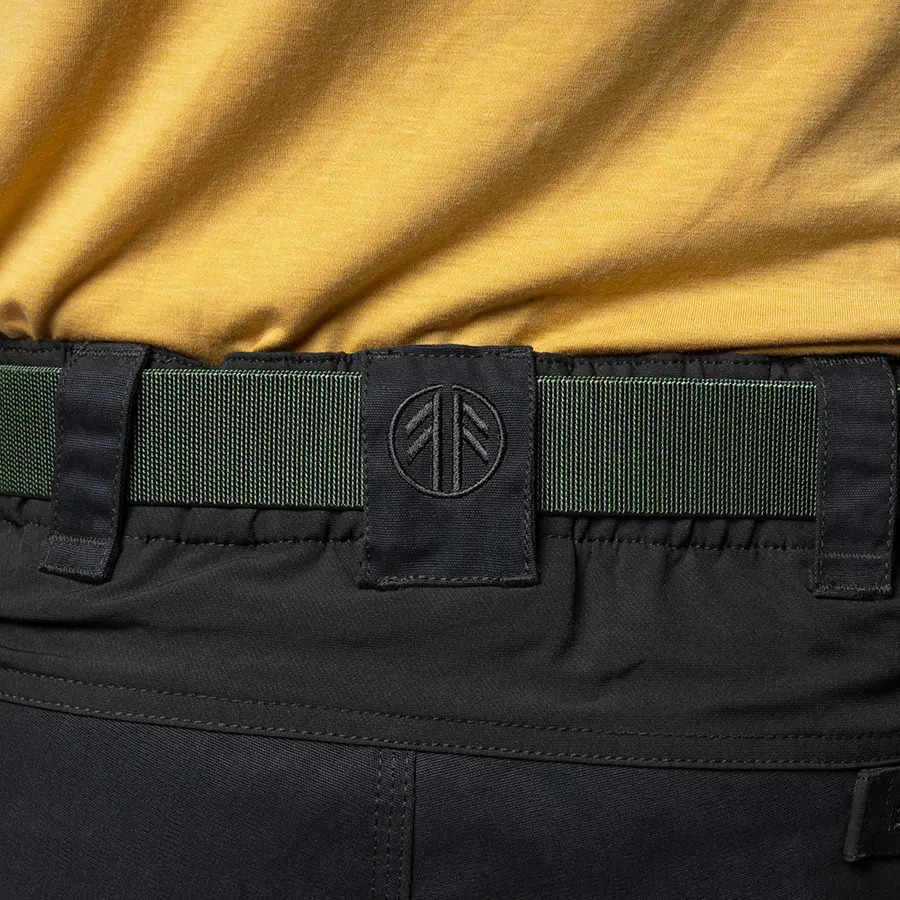 detail Beyond Nordic černé pánské outdoor kalhoty Teflon EcoElite® RECCO