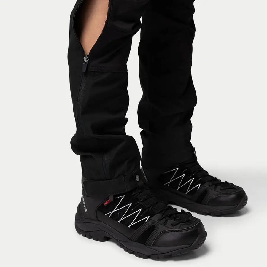 detail Beyond Nordic Sweden dámske čierne outdoorové nohavice stretch pohodlné vodoodpu