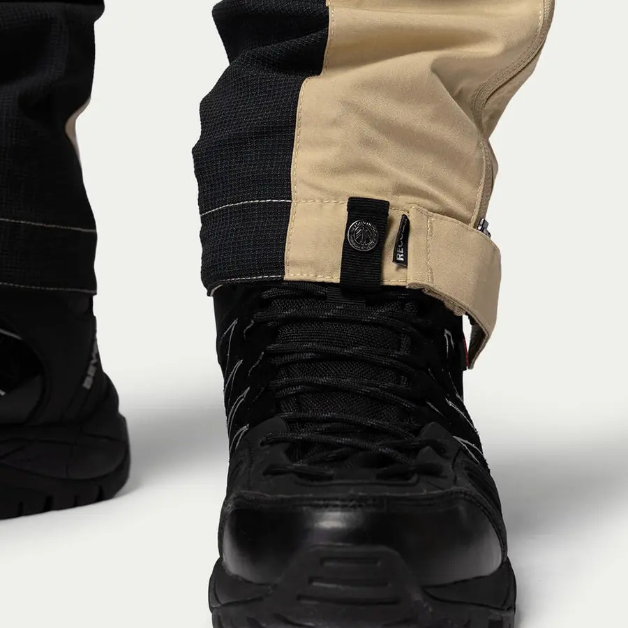 detail Beyond Nordic Sweden dámske béžové outdoorové nohavice stretch pohodlné vodoodpu