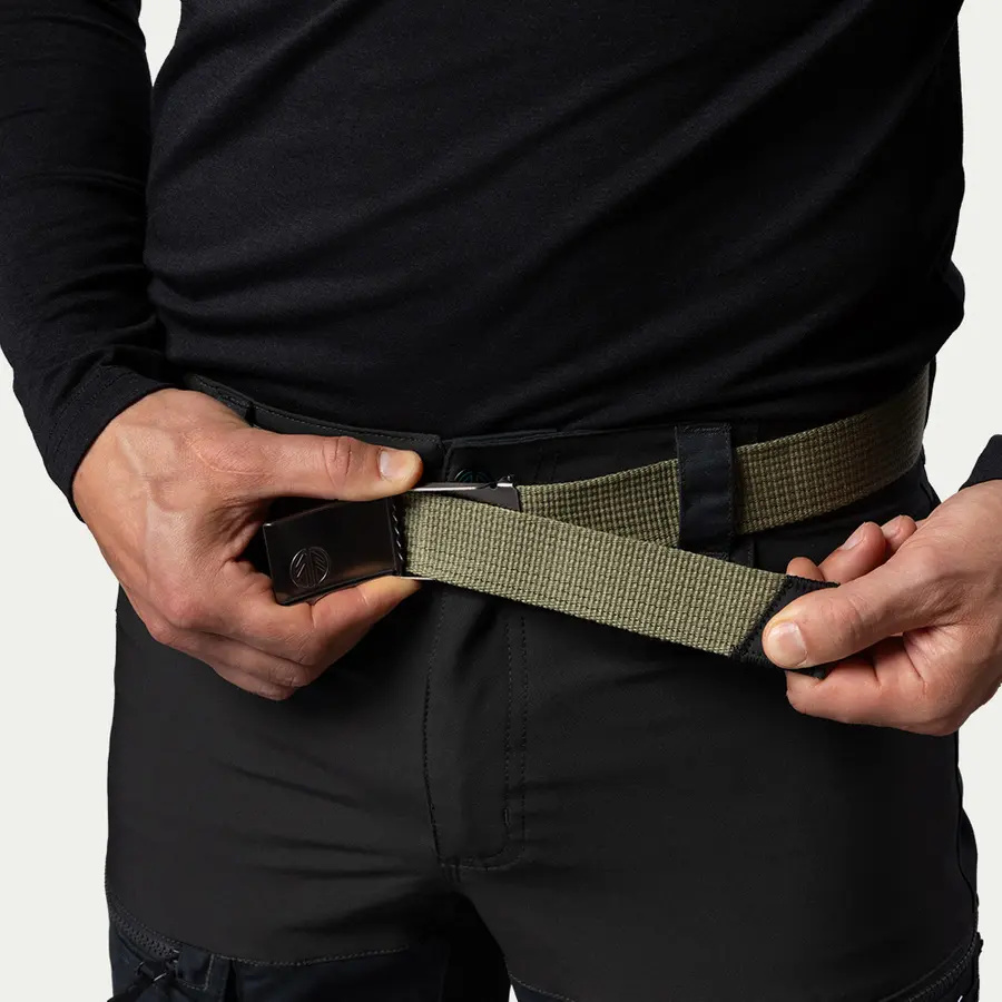 detail Beyond Nordic Sweden BN409 zelený uni opasok s kovovou sponou