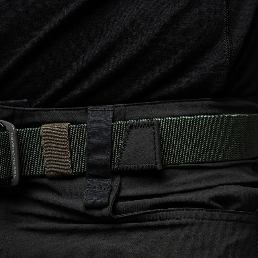 detail Beyond Nordic Sweden BN407 zelený uni opasok s kovovou prackou