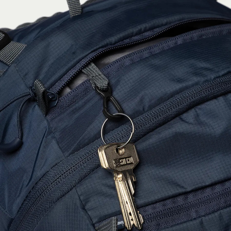 detail Beyond Nordic Sweden BN503 čierny pánsky outdoor batoh 20L