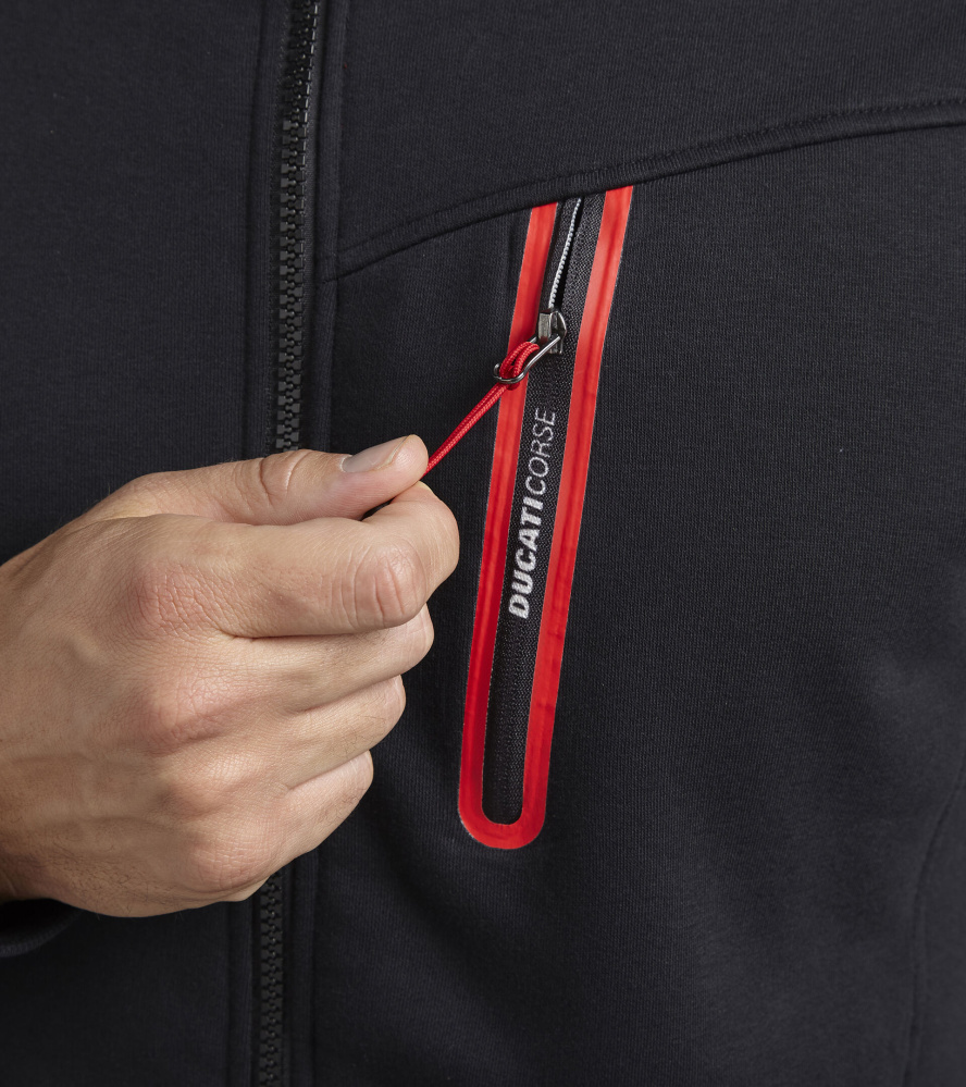 detail DUCATI černá pánská mikina