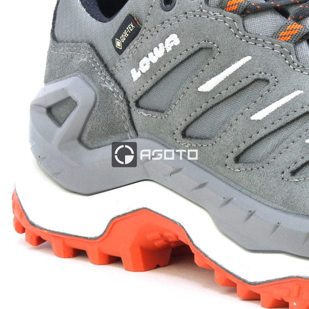 detail LOWA Innovo GTX Lo sivá pánska outdoor obuv, membrána Gore-Tex®